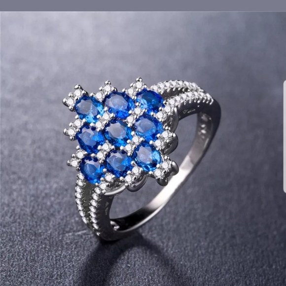 New stunning stamped S925 blue sapphire ring - Picture 2 of 4